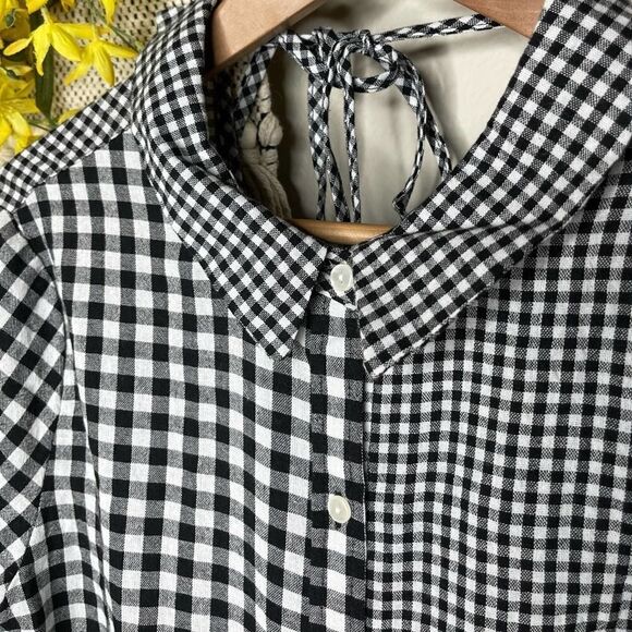 Passport Black Plaid Top Medium - Picture 3 of 7